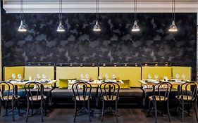 Novotel Paris 17